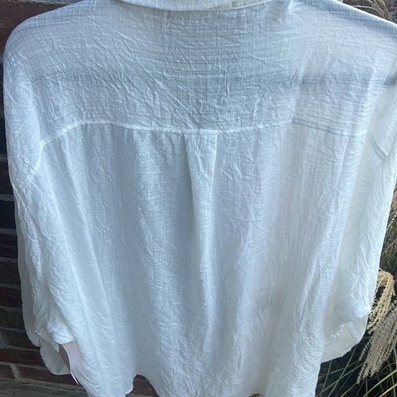 NEUTRAL GROUND Women’s L Oversized Cotton/Poly Semi Sheer White Blouse - Picture 10 of 10
